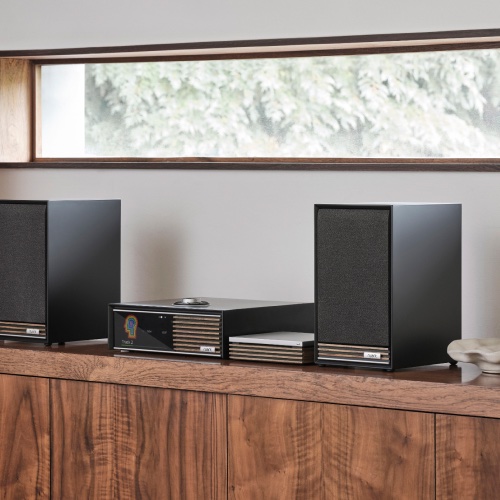 Ruark R-CD100 CD Player shown with R610 Music Console and Sabre-R Bookshelf Speakers