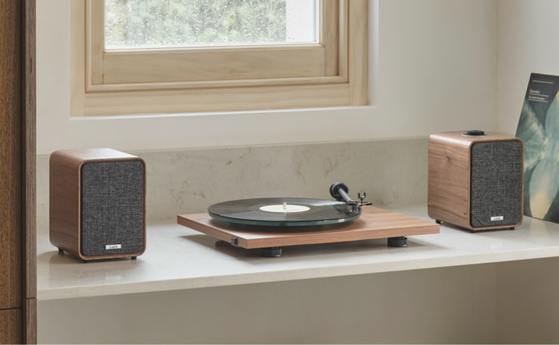 Ruark R2 Mk4 in Espresso lacquer finish
