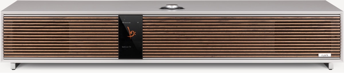 Ruark R810